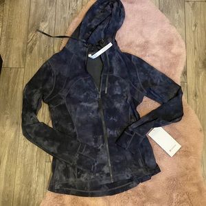 Lululemon new with tags define jacket size 10